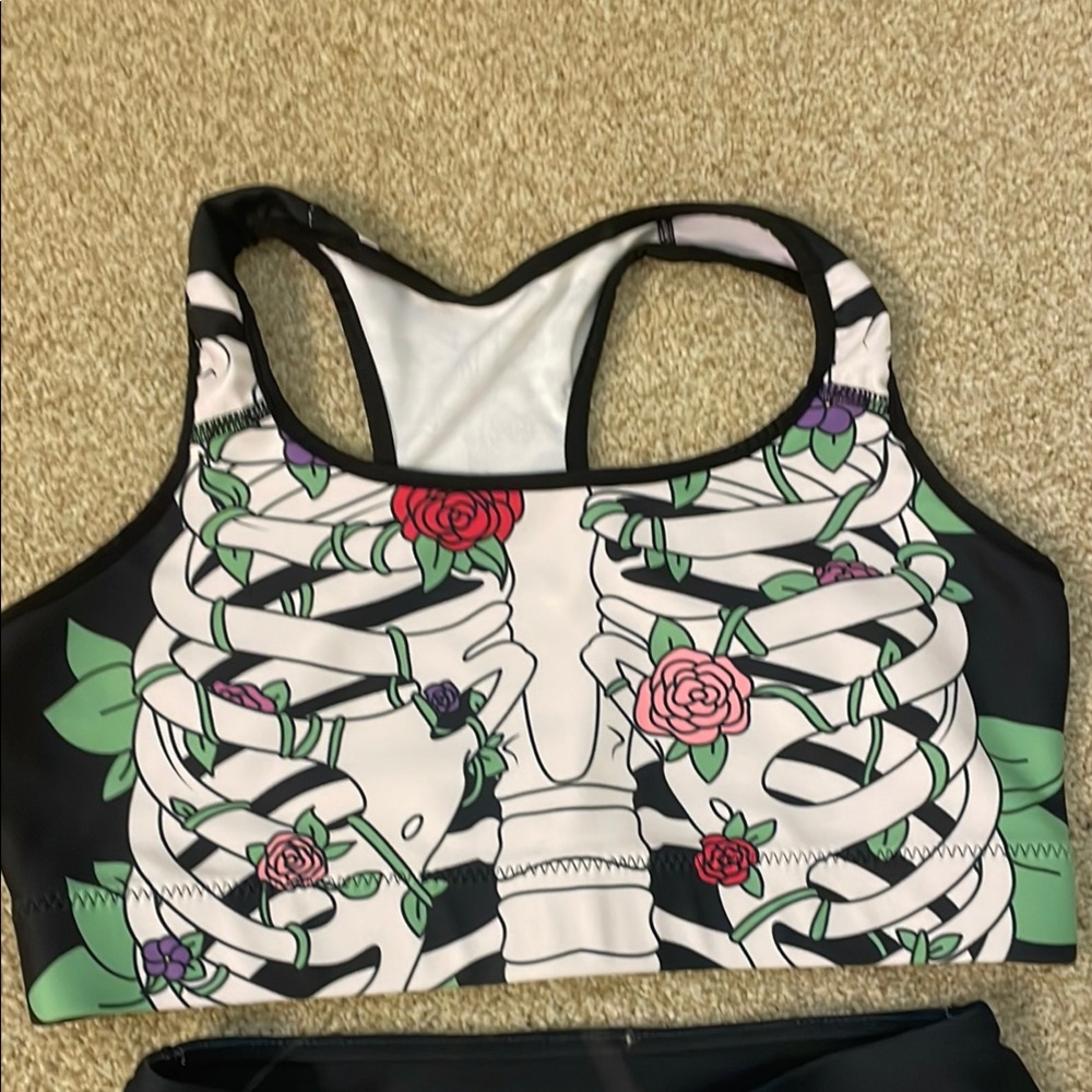 Halloween Themed and other holiday Fierce Pulse Leggings and Tops Set - Picture 4 of 11